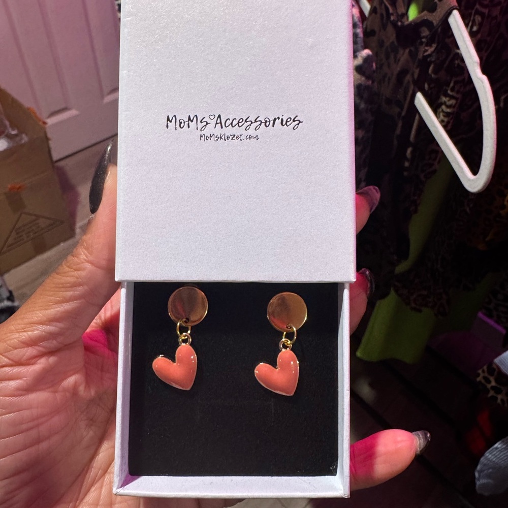 HEART EARRINGS